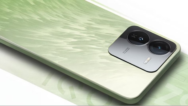 ரூ.20,999 போதும்.. 3D டிஸ்பிளே.. SAMSUNG கேமரா.. 4600mAh பேட்டரி போன்!