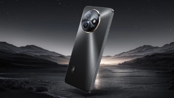 ஆர்டர் பிச்சிக்கும் பாருங்க.. ரூ.10,000 போதும்.. வருகிறது itel போன்.. 