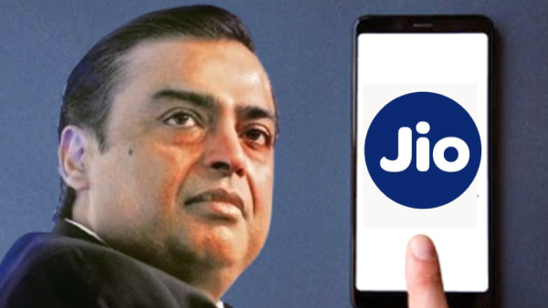 நச்சுனு 4 திட்டங்கள்.. ஹாட்ஸ்டார்.. வாய்ஸ் கால்கள்.. அசத்தும் ஜியோ..