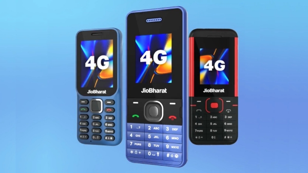 ஏப்.1-க்கு அப்புறம்.. போன் வாங்கிய கஸ்டமர்கள்.. மீண்டும் இலவசம்! ஏப்.1-க்கு அப்புறம்.. போன் வாங்கிய கஸ்டமர்கள்.. மீண்டும் இலவசம்!