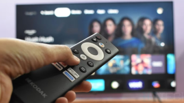 மளமளவென குறைந்த 40 இன்ச் டிவி விலை.. 8ஜிபி மெமரி.. எந்த மாடல்? 