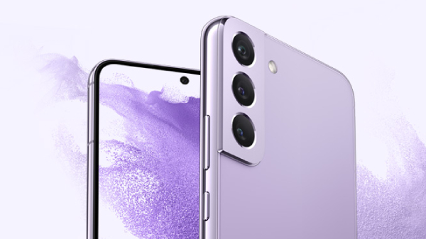 Samsung போன்களில் திடீரென தோன்றும் பச்சை கோடு!