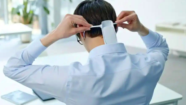 சட்டை காலர்குள்ள AC.. SONY ரிலீஸ் செய்த புது வியரபில் ஏர் கண்டிஷனர்.. சட்டை காலர்குள்ள AC.. SONY ரிலீஸ் செய்த புது வியரபில் ஏர் கண்டிஷனர்..