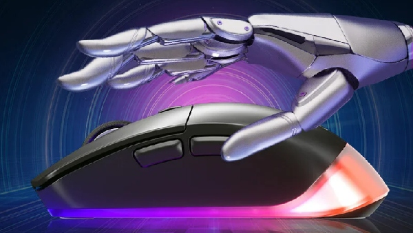 சூப்பர் மவுஸ் அறிமுகம்.. மின்மினிப்பூச்சி மாதிரி பின்னாடி லைட்..