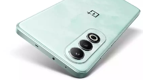 Amazon Summer Sale.. லேட்டஸ்ட்-ஆ வந்த 6 OnePlus போன்கள் மீதும் ஆபர்!