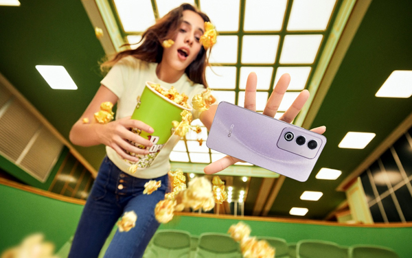 திகைப்பூட்டும் டிசைன், ஒப்பிடமுடியாத ட்யூரபிலிட்டி உடன் OPPO A3 Pro! திகைப்பூட்டும் டிசைன், ஒப்பிடமுடியாத ட்யூரபிலிட்டி உடன் OPPO A3 Pro!