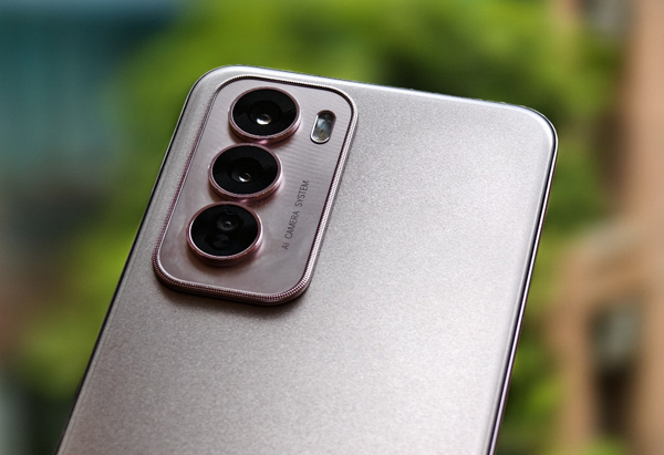 OPPO Reno12 Pro ஹேண்ட்ஸ்-ஆன் ரிவ்யூ!