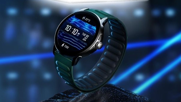 பொளக்குது விற்பனை.. பட்ஜெட்ல AMOLED டிஸ்பிளே.. 300mAh பேட்டரி மாடல்!