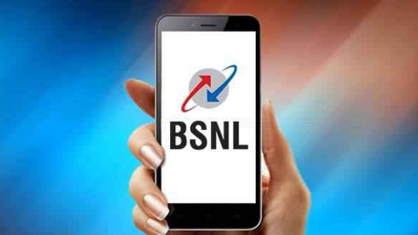 BSNL-க்கு படையெடுக்கும் மக்கள்.. மலிவு விலையில் ப்ரீபெய்ட் திட்டங்கள்!