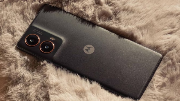 யாரு விடுவா சொல்லுங்க..இந்தியாவுக்கு வரும் தரமான மோட்டோ 5ஜி போன்.. 