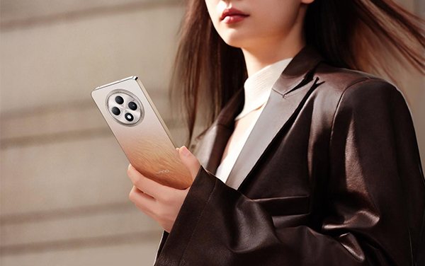 OPPO F27 5G: இதோ உங்கள் அல்டிமேட் பார்ட்டி நண்பர்!