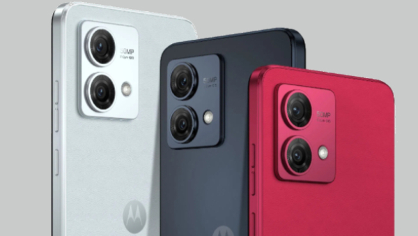 இன்னைக்கு ஆர்டர் அள்ளுமே.. ஆஃபரில் Motorola 5ஜி போன்.. எந்த மாடல்?