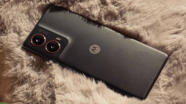 இதுதான் பெஸ்ட் ஆஃபர்.. குறைந்த விலையில் Motorola 5ஜி போன்.. எந்த மாடல்