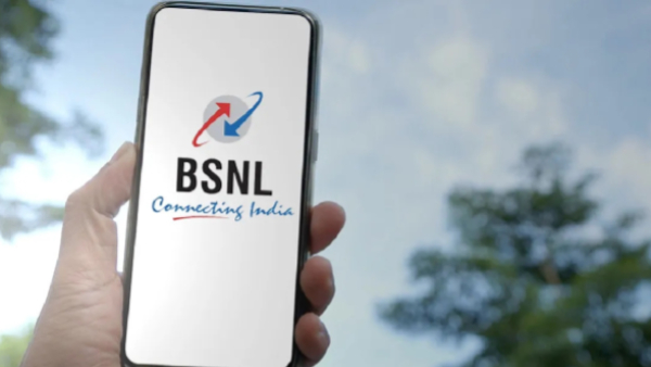 முழுசா 365 நாள்.. பட்ஜெட் விலையில் வாரி வழங்கும் BSNL.. முழுசா 365 நாள்.. பட்ஜெட் விலையில் வாரி வழங்கும் BSNL..