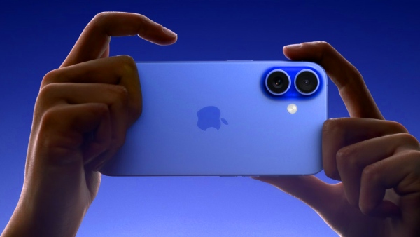 சாமானியரின் எட்டா கனியாக மாறிய iPhone 16.. என்ன விலை தெரியுமா? சாமானியரின் எட்டா கனியாக மாறிய iPhone 16.. என்ன விலை தெரியுமா?