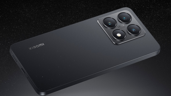 மிரட்டி விட்டாய்ங்க.. SONY கேமரா.. 20X ஜூமிங்.. 12GB ரேம்.. எந்த போன்?