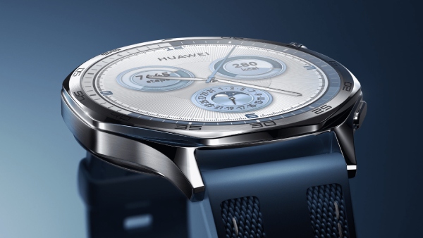 மிரட்டிவிட்டாப்ல.. AMOLED டிஸ்பிளே.. 5ATM ரெசிஸ்டன்ட்.. ROUTES மேப்!