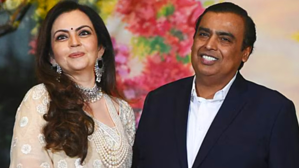  அடேங்கப்பா.. முகேஷ் அம்பானி வீட்டின் சமையல்காரருக்கு இவ்வளவு சம்பளமா?