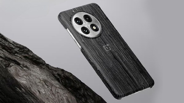 ப்பா.. OnePlus 13 என்ன இப்படி இருக்கு.. என்ன விலை?