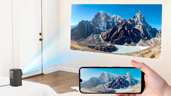 இதுதான் ஆஃபர்.. 200 இன்ச்.. 8GB மெமரி..  குறைந்த விலையில் புரொஜெக்டர்!