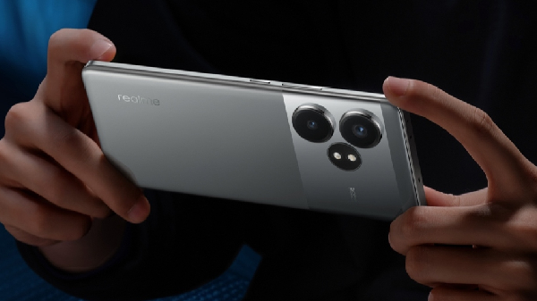 டாப் Rating பெற்ற Realme 5G போன் மீது ரூ.3,000 டிஸ்கவுண்ட்!