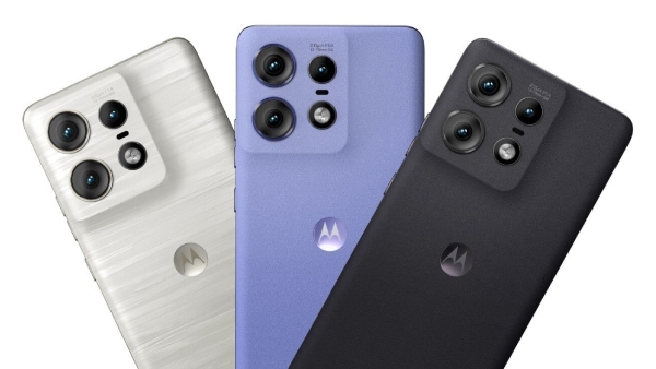 யாருமே எதிர்பார்க்கல..ஆஃபரில் Motorola  5ஜி போன்.. எந்த மாடல்?