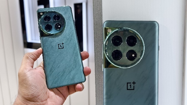 OnePlus 12 போனில் தரமான வேலைப்பாடு.. இறங்கியது AI அம்சங்கள்!