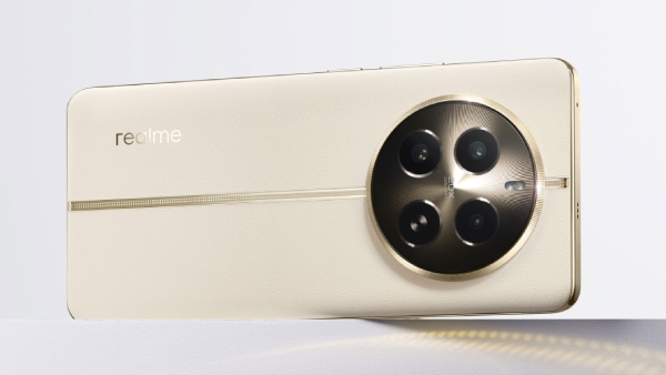 விட்ராதீங்க சார்.. இயர் எண்ட் சேலில் ரூ.20999-க்கு 3D டிஸ்பிளே மாடல்!