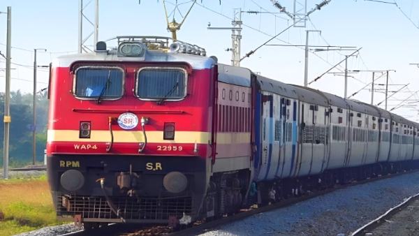 பணம் அப்புறம் கொடுங்க.. இந்திய ரயில்வே கொண்டுவந்த புது வசதி.. 