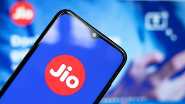 2025-ல் அமேசான் பிரைம், ஹாட்ஸ்டார் சந்தா வழங்கும் Jio திட்டங்கள்.. 
