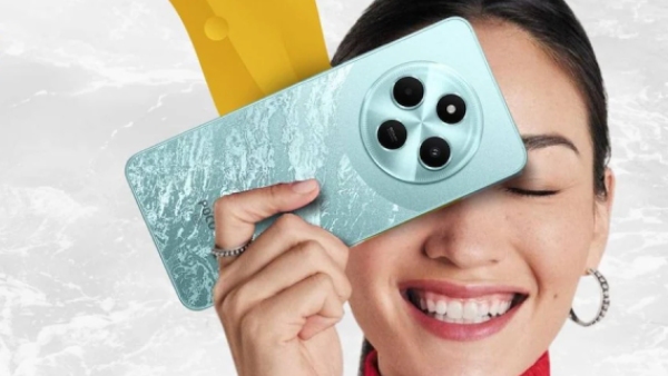 பிளிப்கார்ட் பிச்சுக்கும் பாருங்க.. ஆஃபரில் போக்கோ 5ஜி போன்..