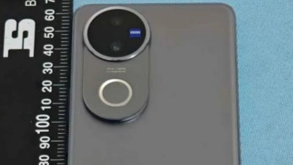 மொத்த இந்தியாவும் இந்த Vivo போனுக்கு வெயிட்டிங்.. எந்த மாடல்?