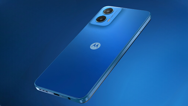 வெச்சி செஞ்சிட்டாங்க.. ரூ.10,999-க்கு MOTO போன்.. 50MP கேமரா.. மாடல்?