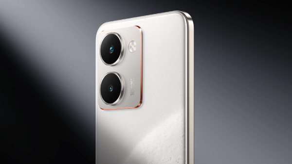 பிளிப்கார்ட் பிச்சிக்குது.. ரூ.3000 ரேட் கட்ல 6000mAh பேட்டரி.. மாடல்?