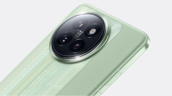 SALE வெளுத்து கட்டுது.. ரூ.5,510 விலை குறைப்பு.. 3D டிஸ்பிளே.. மாடல்?