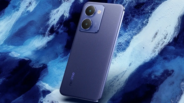 SALE பிச்சிக்குது.. ரூ.4,000 ரேட் கட்.. 3D டிஸ்பிளே.. 12GB ரேம் மாடல்!