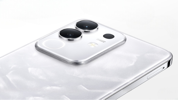 மார்கெட் மிரளுது.. வெறும் ரூ.14,110 போதும்.. 6500mAh பேட்டரி மாடல்!