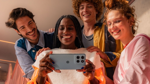 புது Moto 5ஜி போன் அறிமுகம்.. IP69 ரேட்டிங்.. எந்த மாடல்? என்ன விலை?