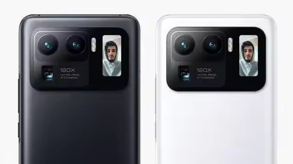 1.1-இன்ச் குட்டி AMOLED ஸ்க்ரீன் உடன் Xiaomi-யின் புது போன்!