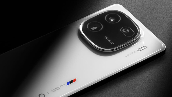 iQOO-க்கு கும்பிடு.. ரூ.13,000 ரேட் கட்ல 120W சார்ஜிங்.. OIS கேமரா!