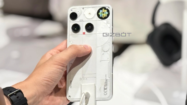 Nothing Phone 3 அறிமுகம்.. ஜூலை 15 முதல் Offer Price-ல் விற்பனை!