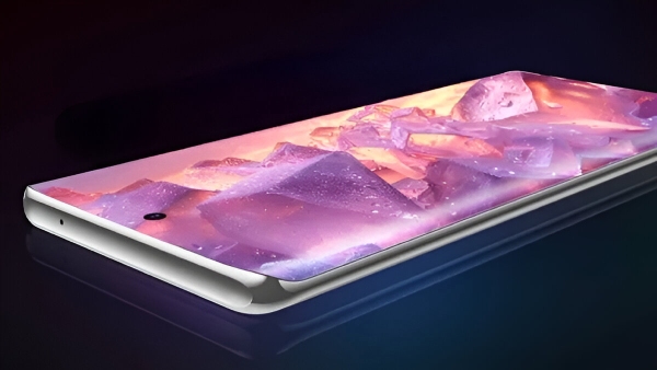 பிச்சிக்குது ஆர்டர்.. ரேட் கட்ல 3D டிஸ்பிளே.. 5500mAh பேட்டரி மாடல்!