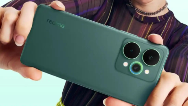 அடுத்த ரியல்மி 5ஜி போன் ரெடி.. 7000mAh பேட்டரி.. எந்த மாடல்?