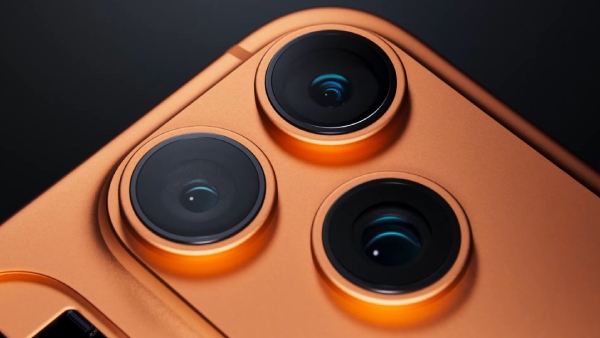iPhone 17 Pro அறிமுகம்.. திரும்பி பார்க்க வைத்த Apple.. பெரிய பேட்டரி!