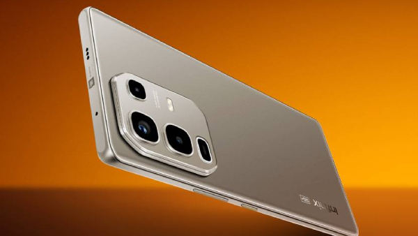 பொளந்து காட்டும் தீபாவளி ஆஃபர்.. ரூ.13,999-க்கு 3D டிஸ்பிளே.. மாடல்?