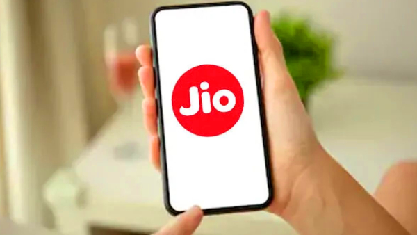 மலிவு விலையில் இரண்டு 5ஜி ப்ரீபெய்ட் திட்டங்களை வழங்கும் ஜியோ.. 