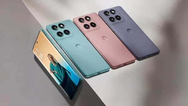 இன்பதிர்ச்சி கொடுத்த Motorola.. ஆண்ட்ராய்டு 16 அப்டேட் பெறும் போன்கள்!
