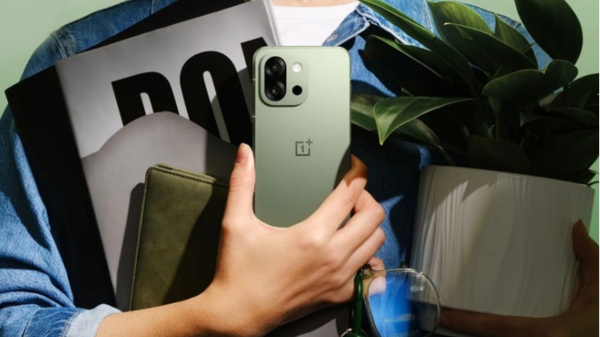 7000mAh பேட்டரி, 100W சார்ஜிங்.. OnePlus புது மினி ஸ்மார்ட்போன்!