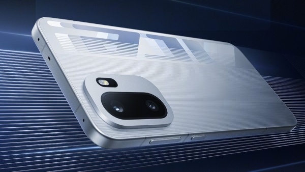 மொத்த சாம்ராஜ்யமே இந்த ஒத்த போனுக்கு வெயிட்டிங்.. 120W சார்ஜிங் மாடல்!