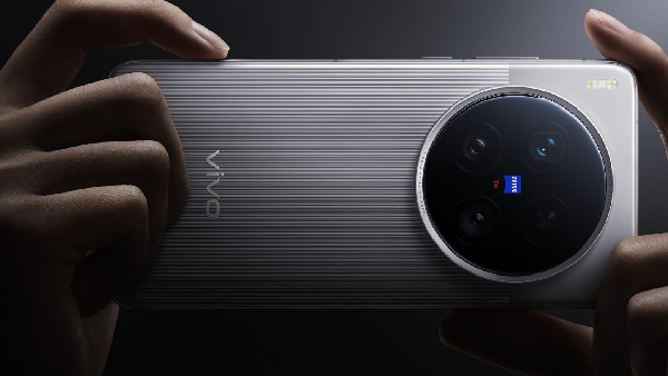 VIVO: இரண்டு 200MP கேமராக்களை கொண்ட முதல் போன்! VIVO: இரண்டு 200MP கேமராக்களை கொண்ட முதல் போன்!